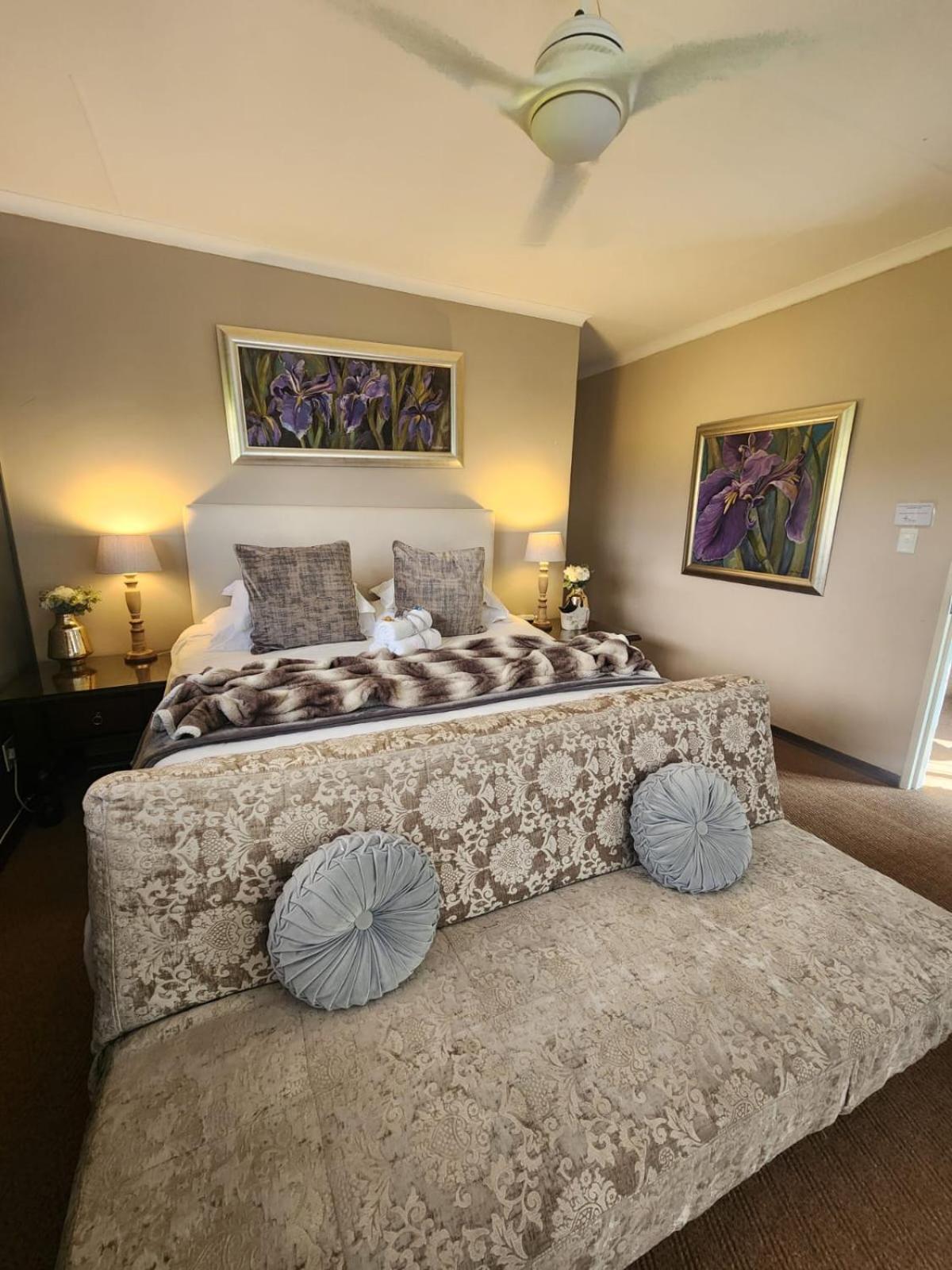 Hillton Manor Guest House Richards Bay Extérieur photo